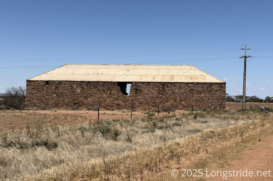Yararoo Station Woolshed / Port Arthur Prison