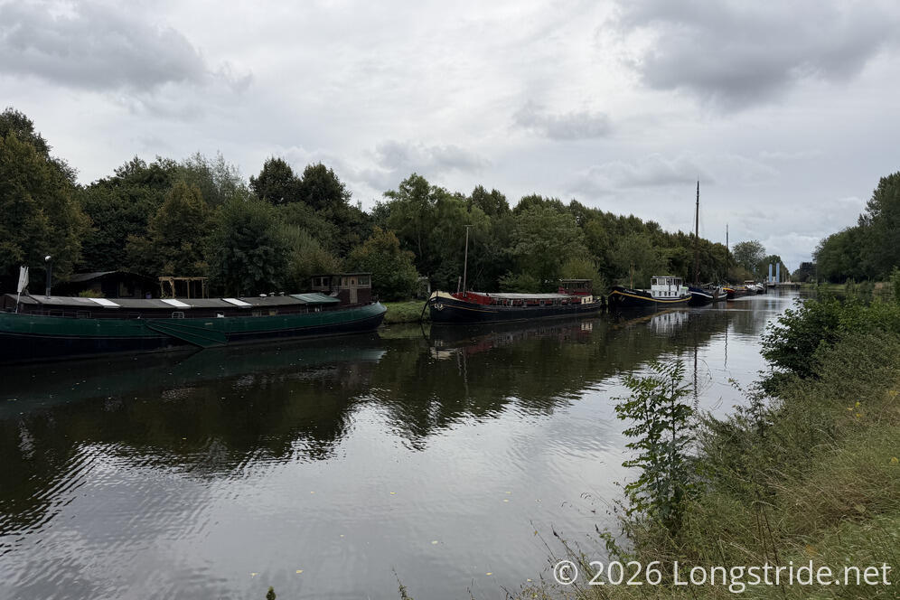 Boats on the Noord-Willemskanaal